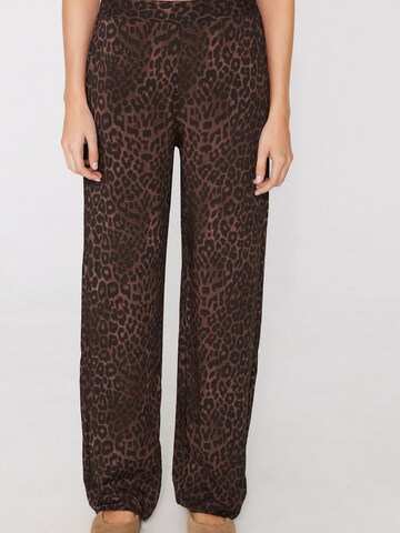 Tezenis Wide leg Pants in Brown: front