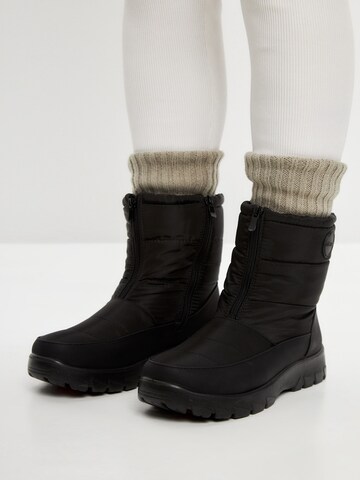 CESARE GASPARI Snow Boots in Black: front