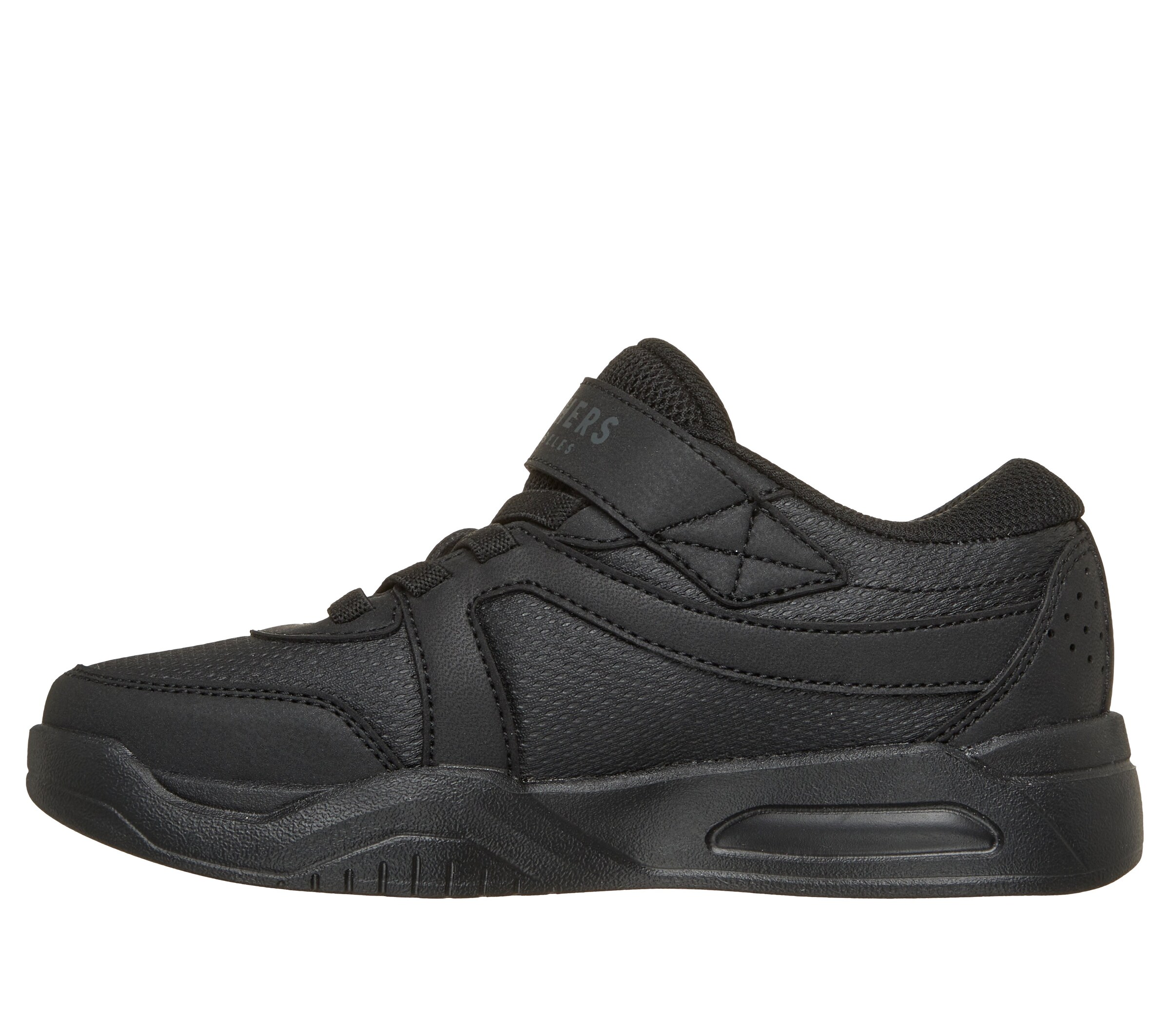 SKECHERS Sneakers in Black