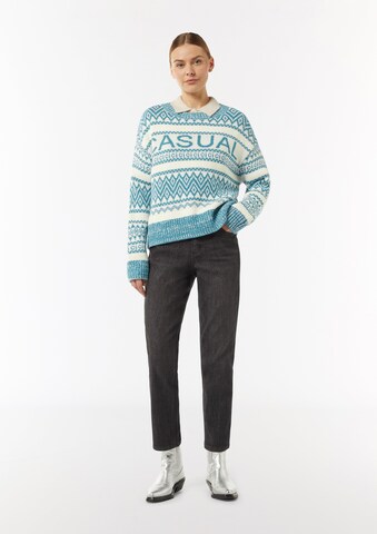 comma casual identity Sweater in White