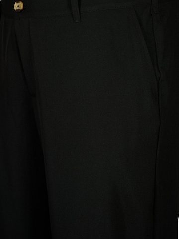 Zizzi Lużny krój Spodnie 'VEBBA' w kolorze czarny