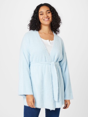 Cardigan River Island Plus en bleu : devant