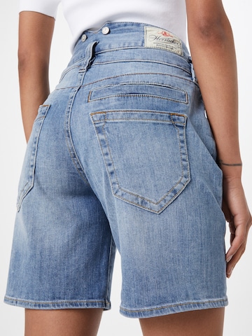 Regular Jeans de la Herrlicher pe albastru