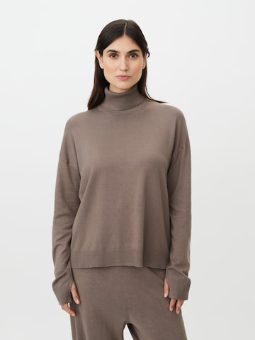 Pull-over 'Fanora' Masai en gris : devant