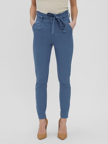 VERO MODA Slim fit Pleat-front trousers 'Eva' in Blue: front