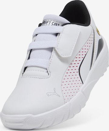 Baskets 'Scuderia Ferrari Drift Cat 11' PUMA en blanc : devant