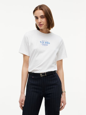 T-shirt TOMMY HILFIGER en blanc : devant