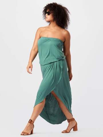 Robe Urban Classics en vert