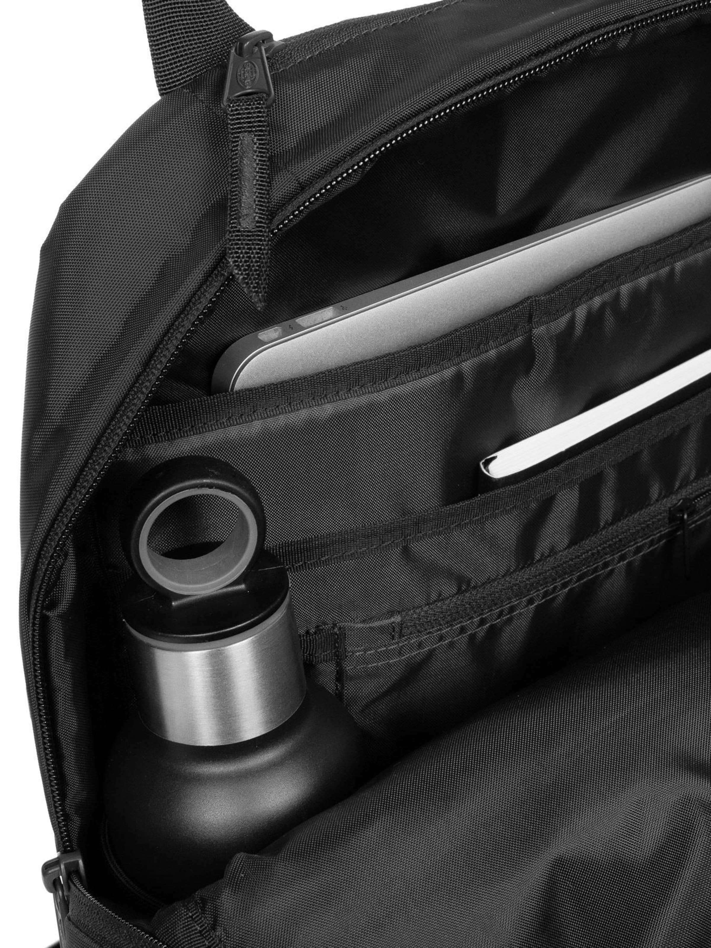 EASTPAK - Mochila en negro