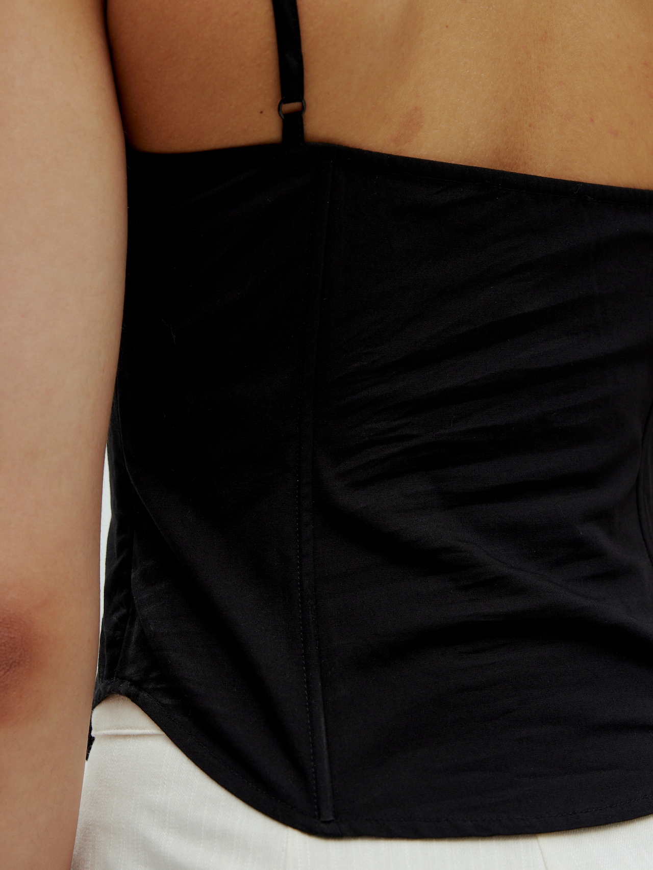 EDITED Produkte Top 'Sabeth' schwarz