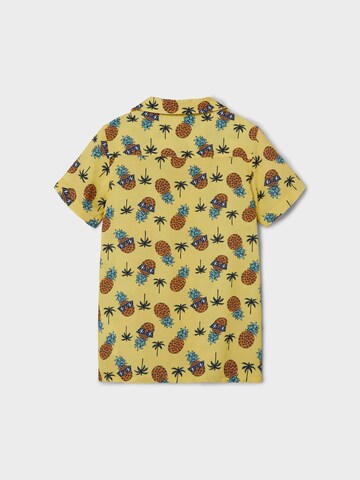 NAME IT - Regular Fit Camisa 'NKMFERANE' em amarelo