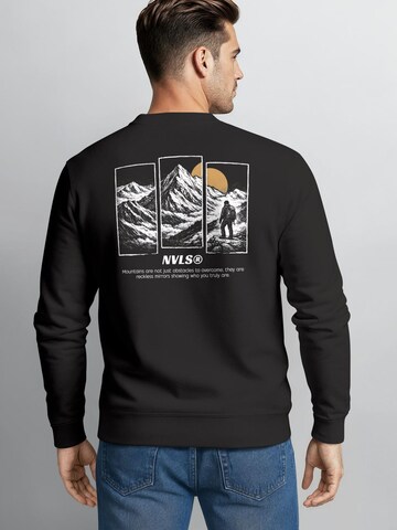 Neverless Sweatshirt 'Mountain Wanderer'‌‌‌ in Schwarz