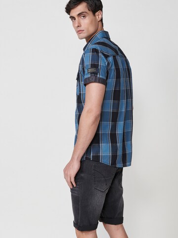 Coupe regular Chemise KOROSHI en bleu