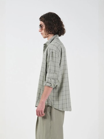 Giesto Regular fit Button Up Shirt in Green