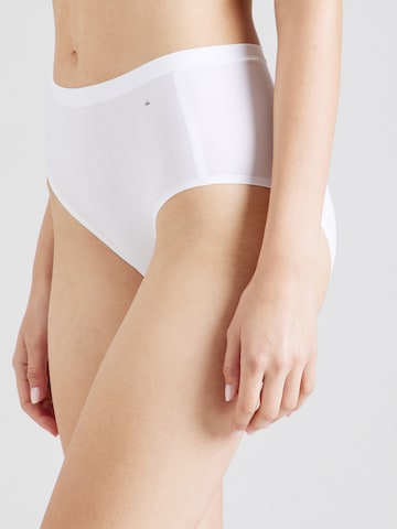 TRIUMPH Panty 'Smart Micro' in White: front