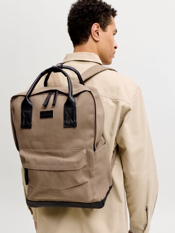 JACK & JONES Rucksack in Braun: Vorderseite