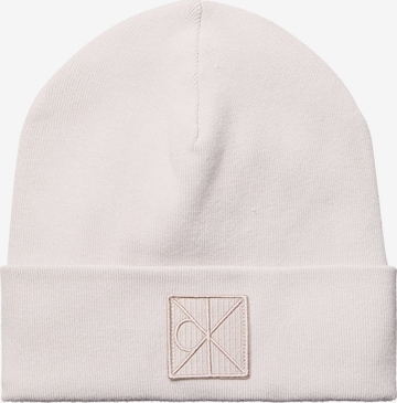 Căciulă de la Calvin Klein pe bej: față