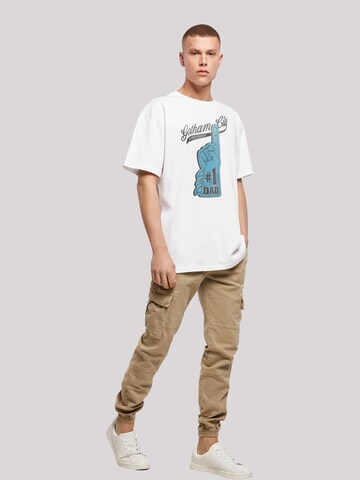 Maglietta 'DC Comics Batman Number One Dad' di F4NT4STIC in bianco