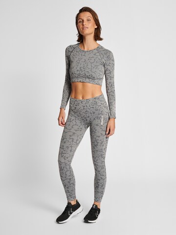 Hummel Skinny Sporthose in Grau