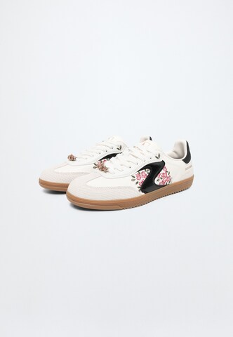 SKECHERS - Sapatilhas baixas 'HOTSHOT' em branco