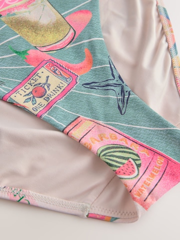 Slip costum de baie de la Next pe verde