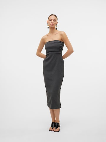 Robe 'VMLuna' VERO MODA en gris : devant