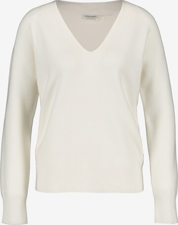 GERRY WEBER Sweater in White: front