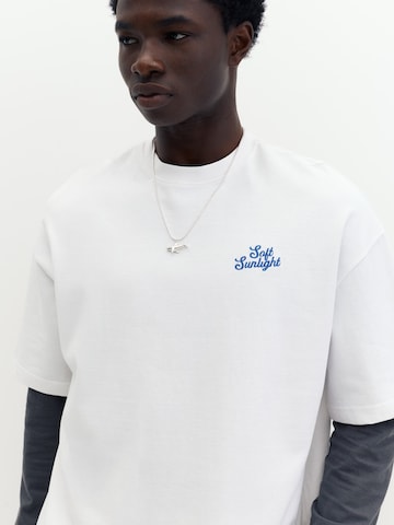 T-Shirt 'SUMMER PEACH' Pull&Bear en blanc