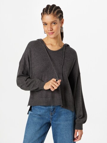 Pull-over 'IBI' ONLY en gris : devant