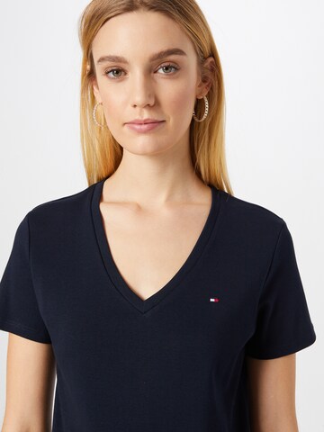 TOMMY HILFIGER Tričko – modrá