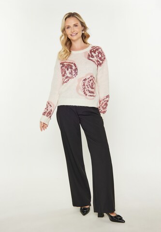 Usha Sweater in Beige