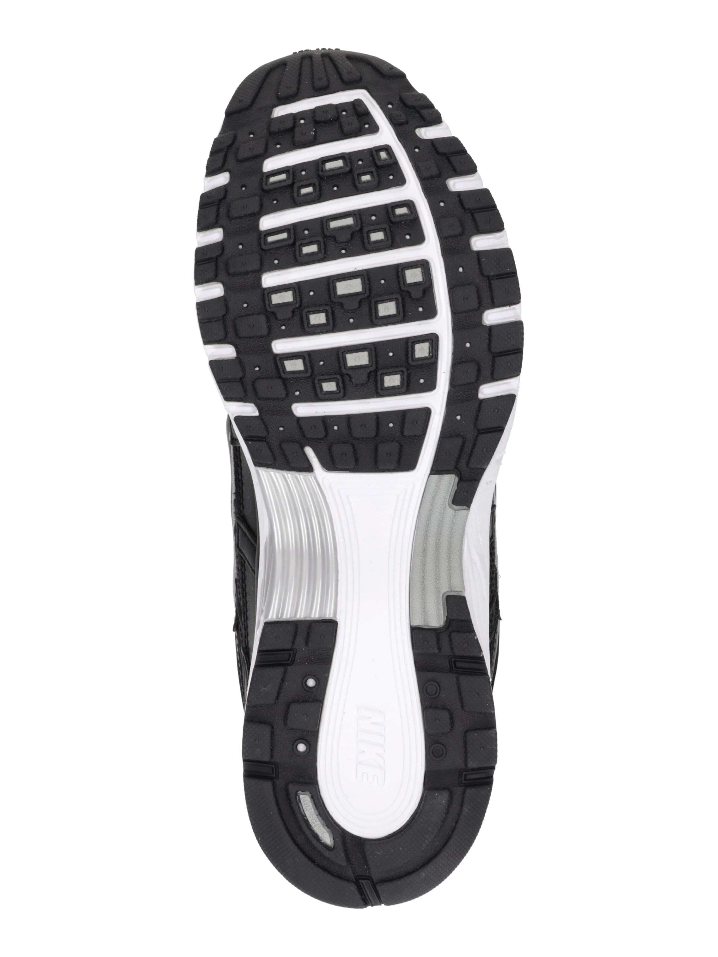 Baskets basses 'P-6000' Nike Sportswear en noir