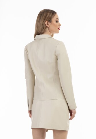 faina Between-Season Jacket in White