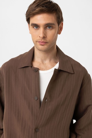 Fit confort Chemise 'Eclipse' Antioch en marron