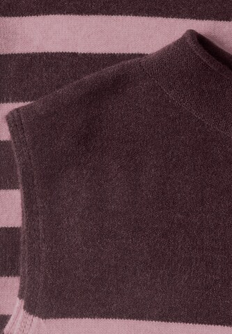 STREET ONE Pullunder mit Turtle Neck und Rollkanten in Rot