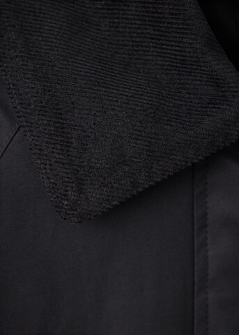 Giacca di mezza stagione 'JAZMIN' di MANGO in nero