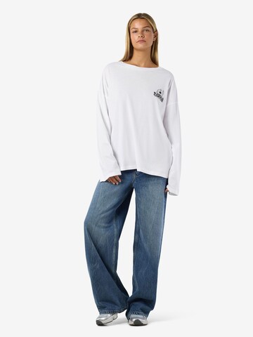 Noisy may Shirts 'NMIDA' i hvid