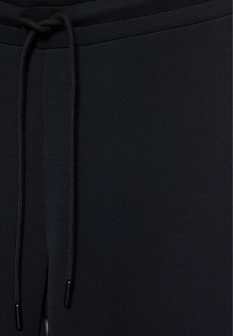 Pull&Bear Flared Hose in Schwarz