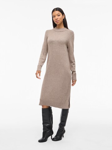 Robes en maille 'VIRIL' VILA en marron : devant