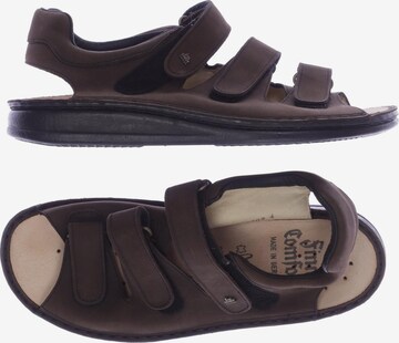 Finn Comfort Sandalen 40 in Braun: predná strana