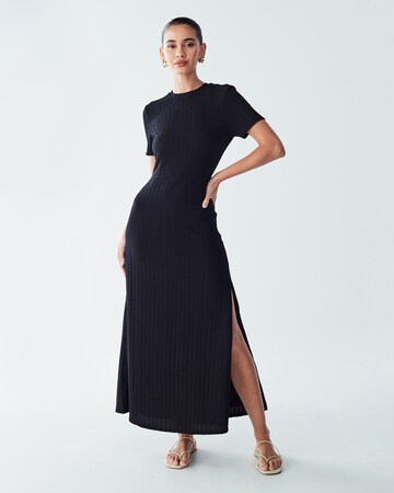 St MRLO Dress in Black