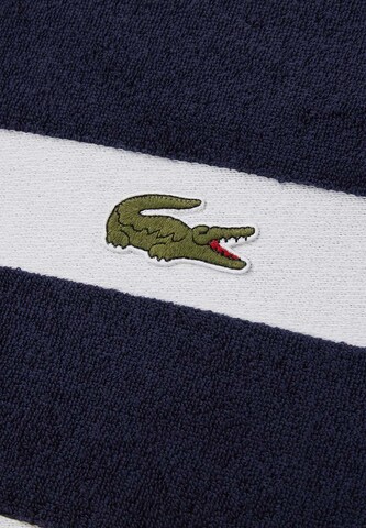 LACOSTE Duschtuch in Blau