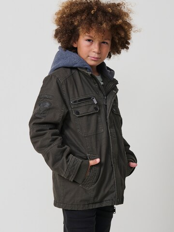 KOROSHI - Chaqueta de entretiempo en verde: frente