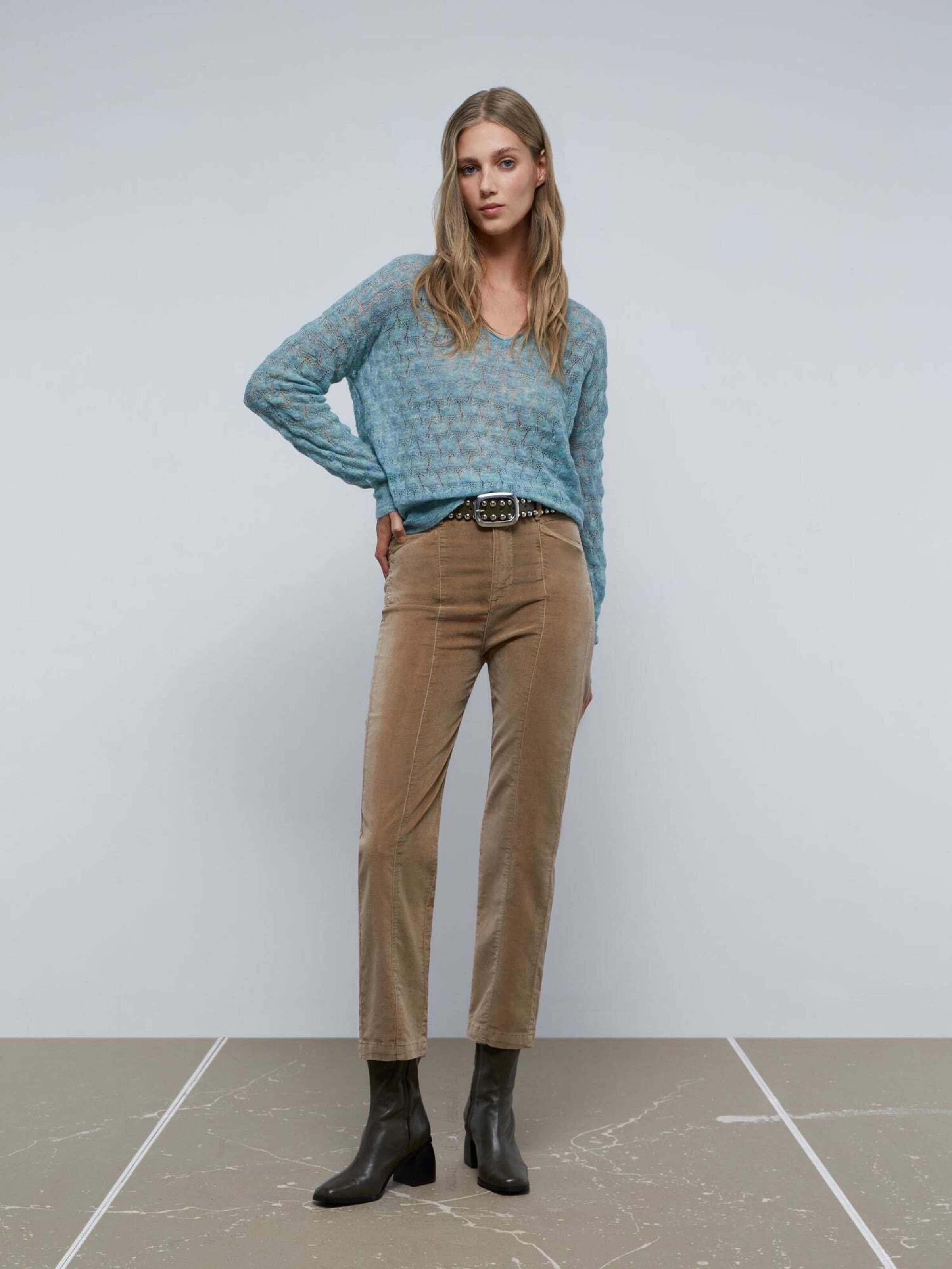 Petite top chino pants
