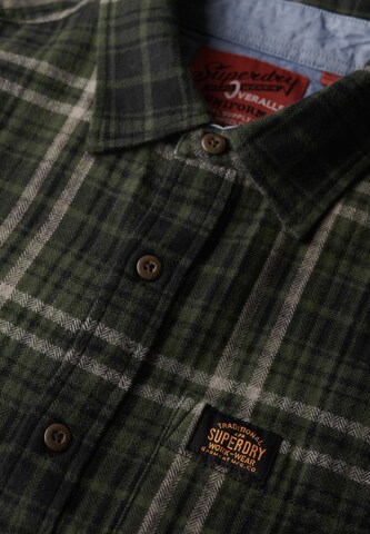 Coupe regular Chemise Superdry en vert