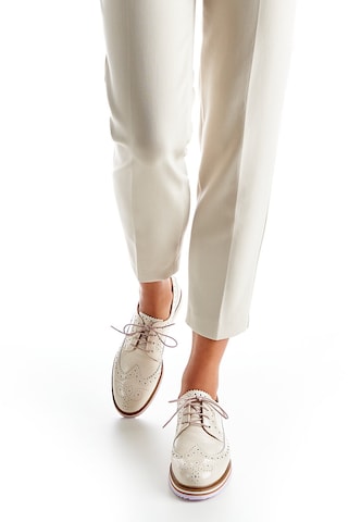 LLOYD Lace-Up Shoes in White: front