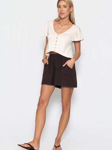 SASSYCLASSY Loose fit Trousers in Brown