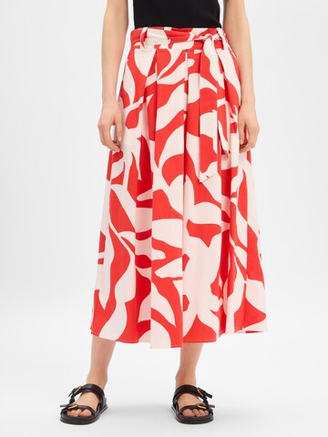 MORE & MORE Skirt in Red: front