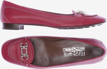 Salvatore Ferragamo Flats & Loafers in 39,5 in Pink: front