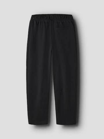 NAME IT - regular Pantalón en negro